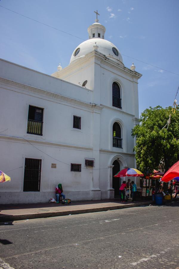Arbore Hostel Santa Marta  Exterior photo