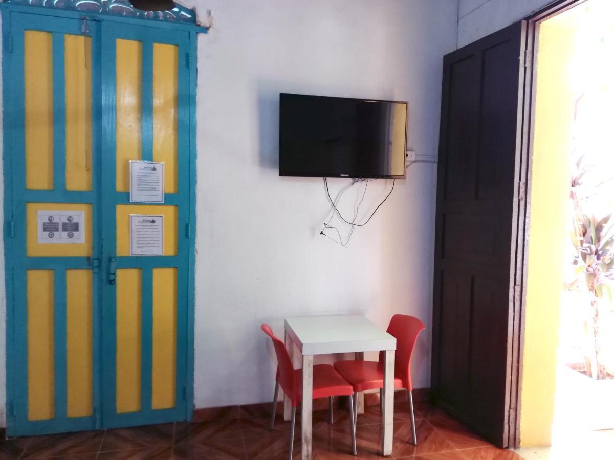 Arbore Hostel Santa Marta  Exterior photo